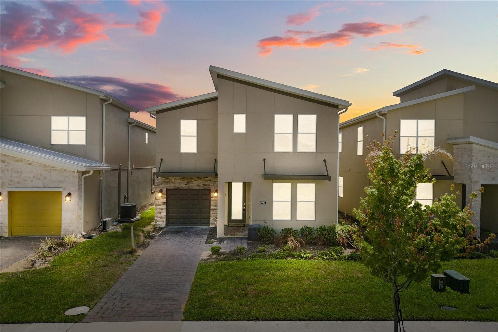 Details for 8946 Play Through Drive, DAVENPORT, FL 33896