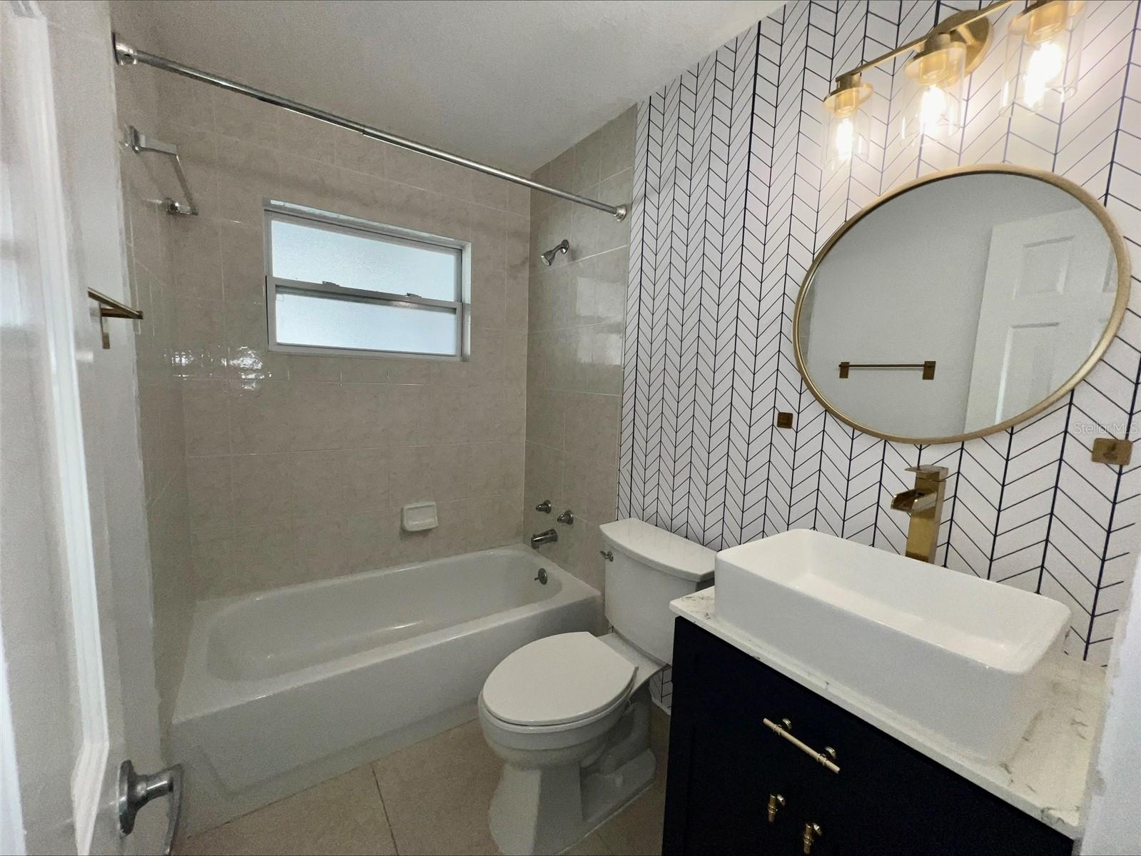 Image 13 of 22 For 1211 Lehigh Street