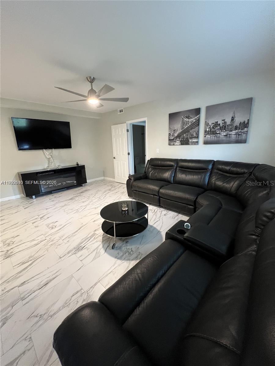 Image 10 of 23 For 310 3rd Street