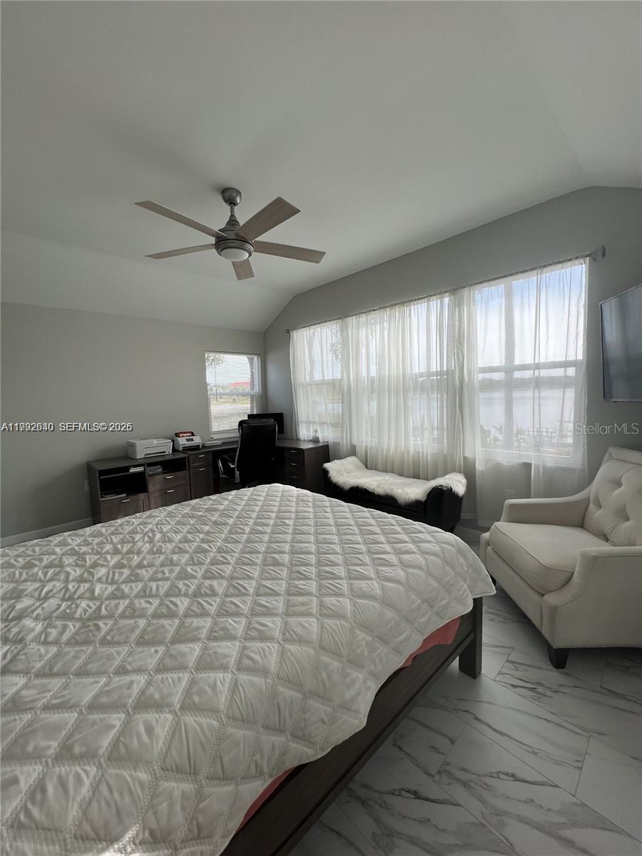 Image 16 of 23 For 310 3rd Street