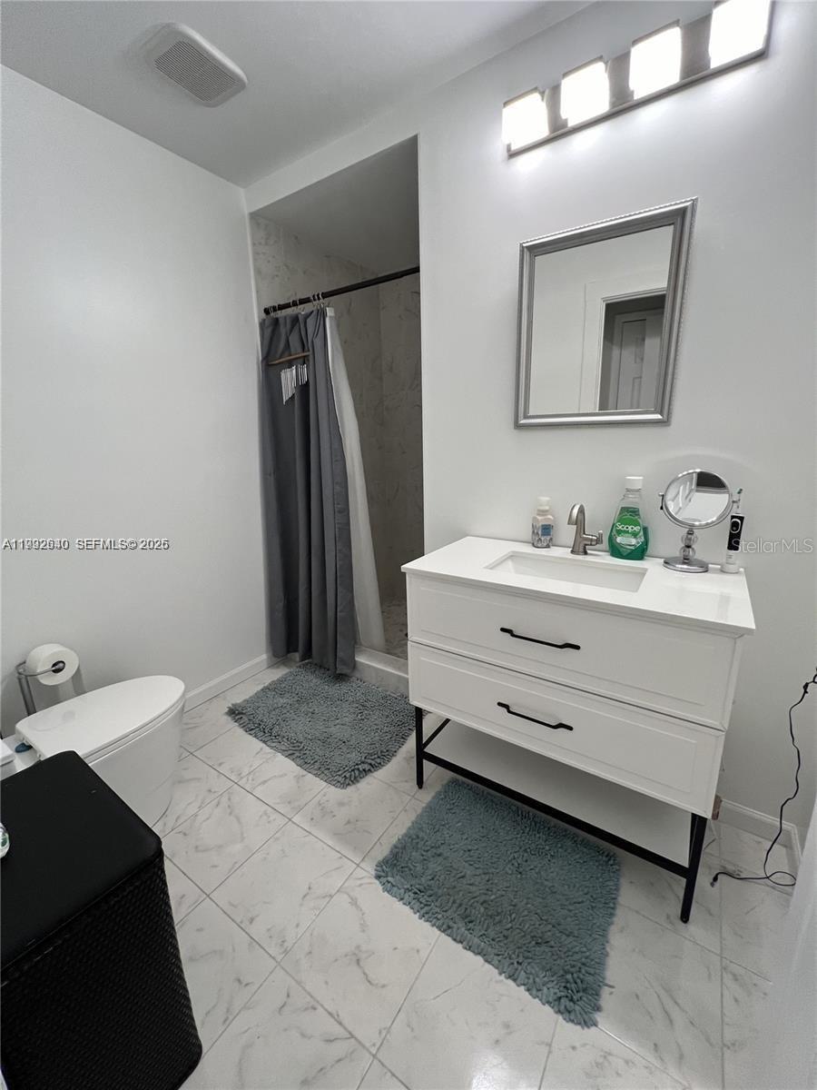 Image 21 of 23 For 310 3rd Street