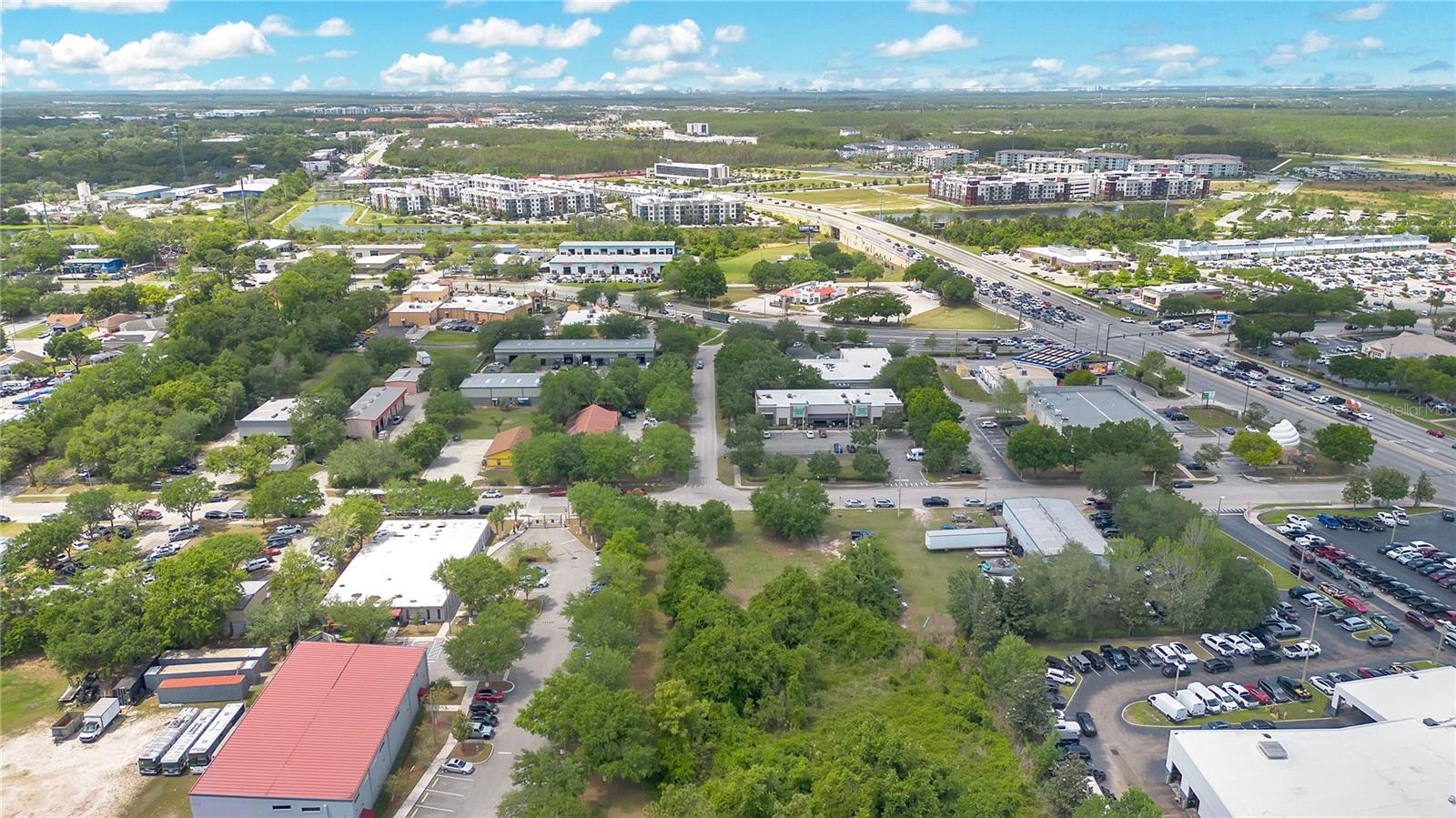 Image 11 of 21 For 0 Lions Court