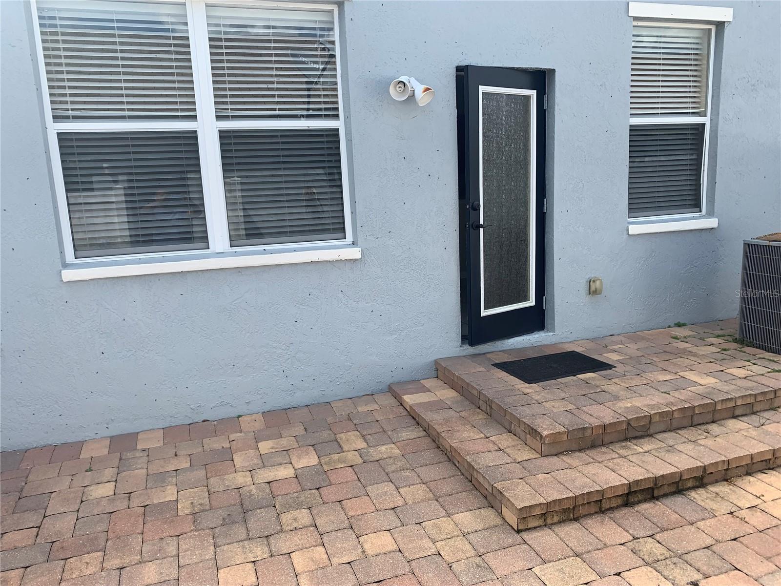 Image 9 of 9 For 2215 J Lawson Boulevard