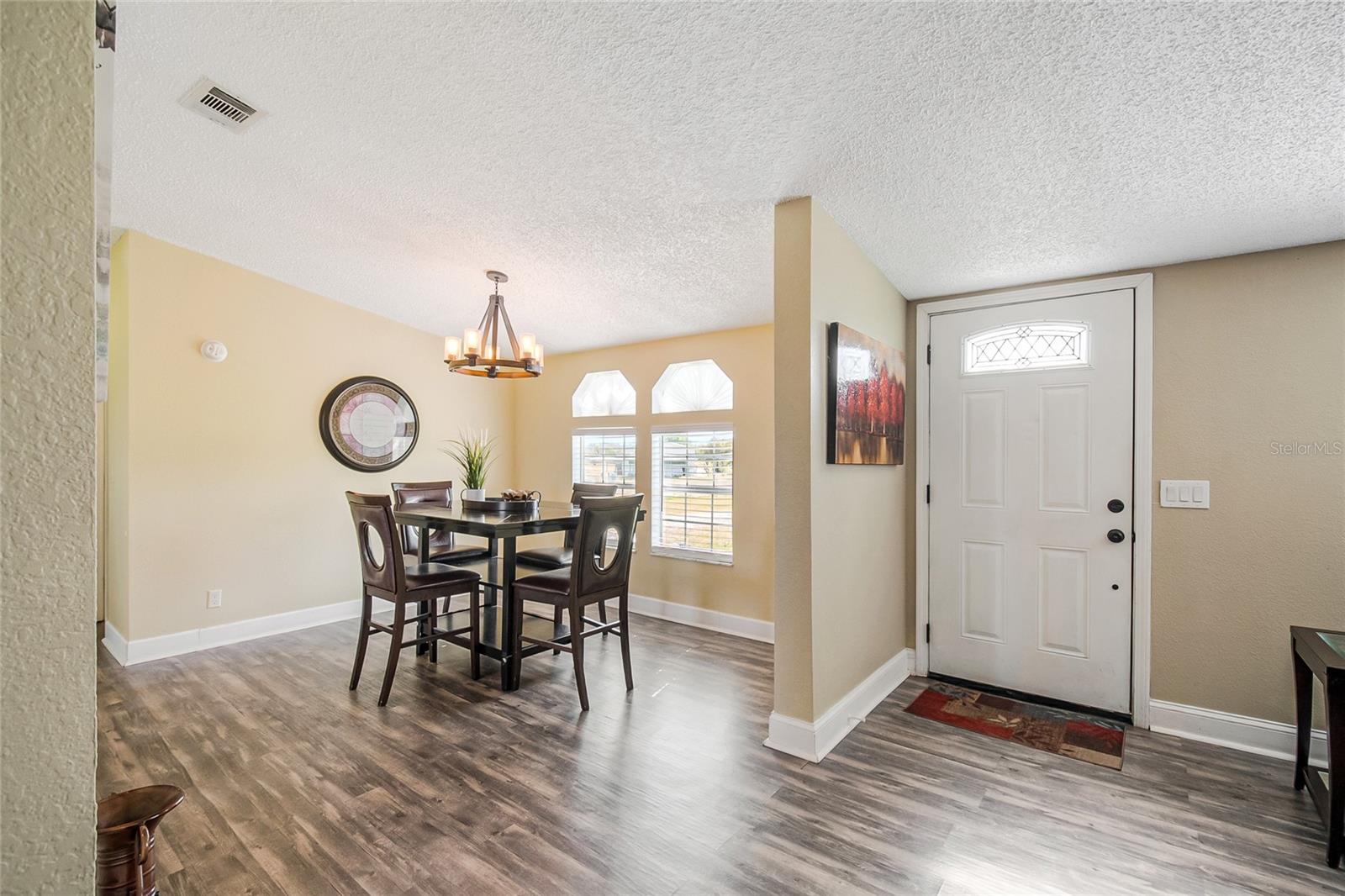 Image 10 of 35 For 4425 Roundup