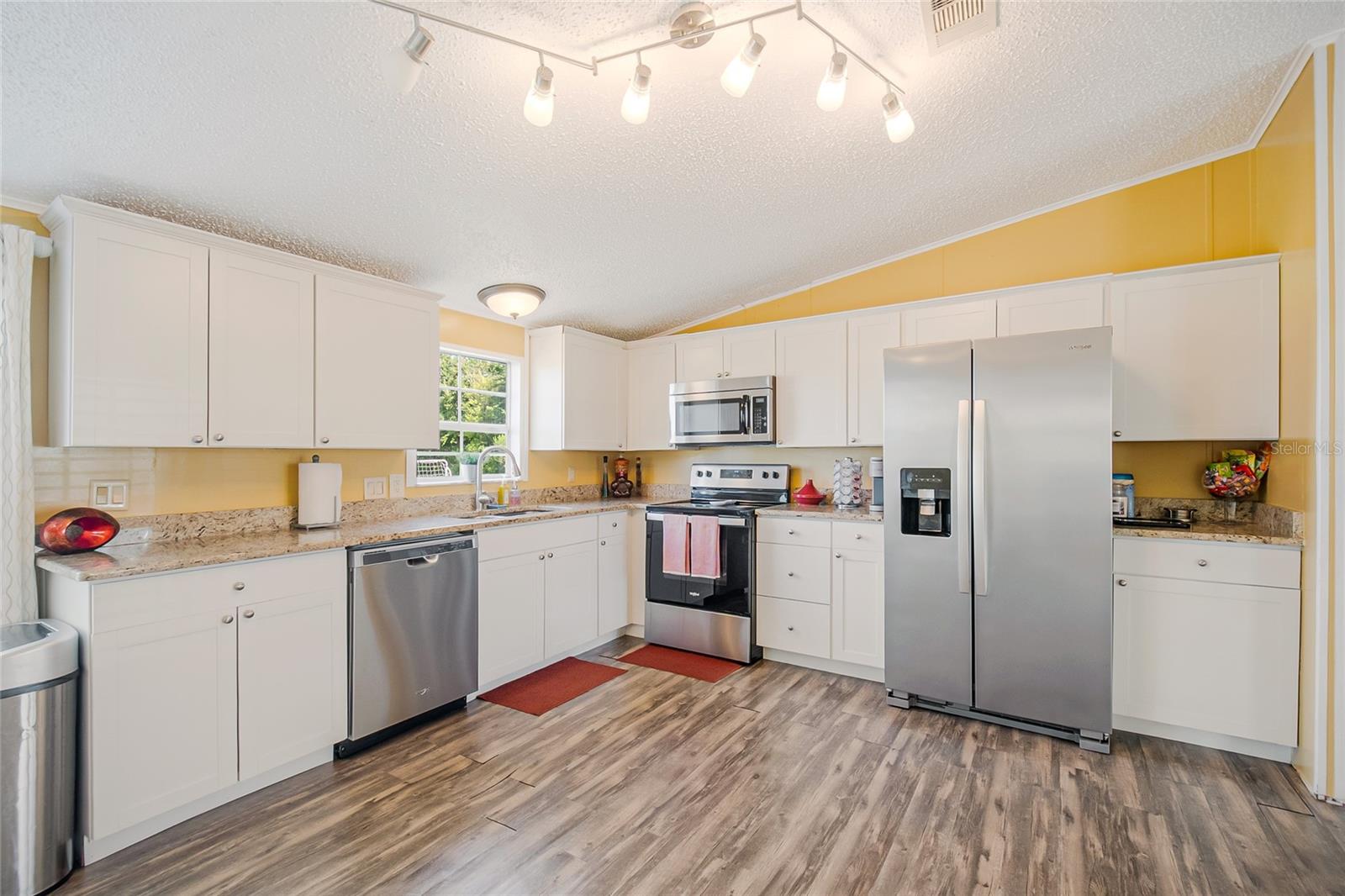 Image 13 of 35 For 4425 Roundup