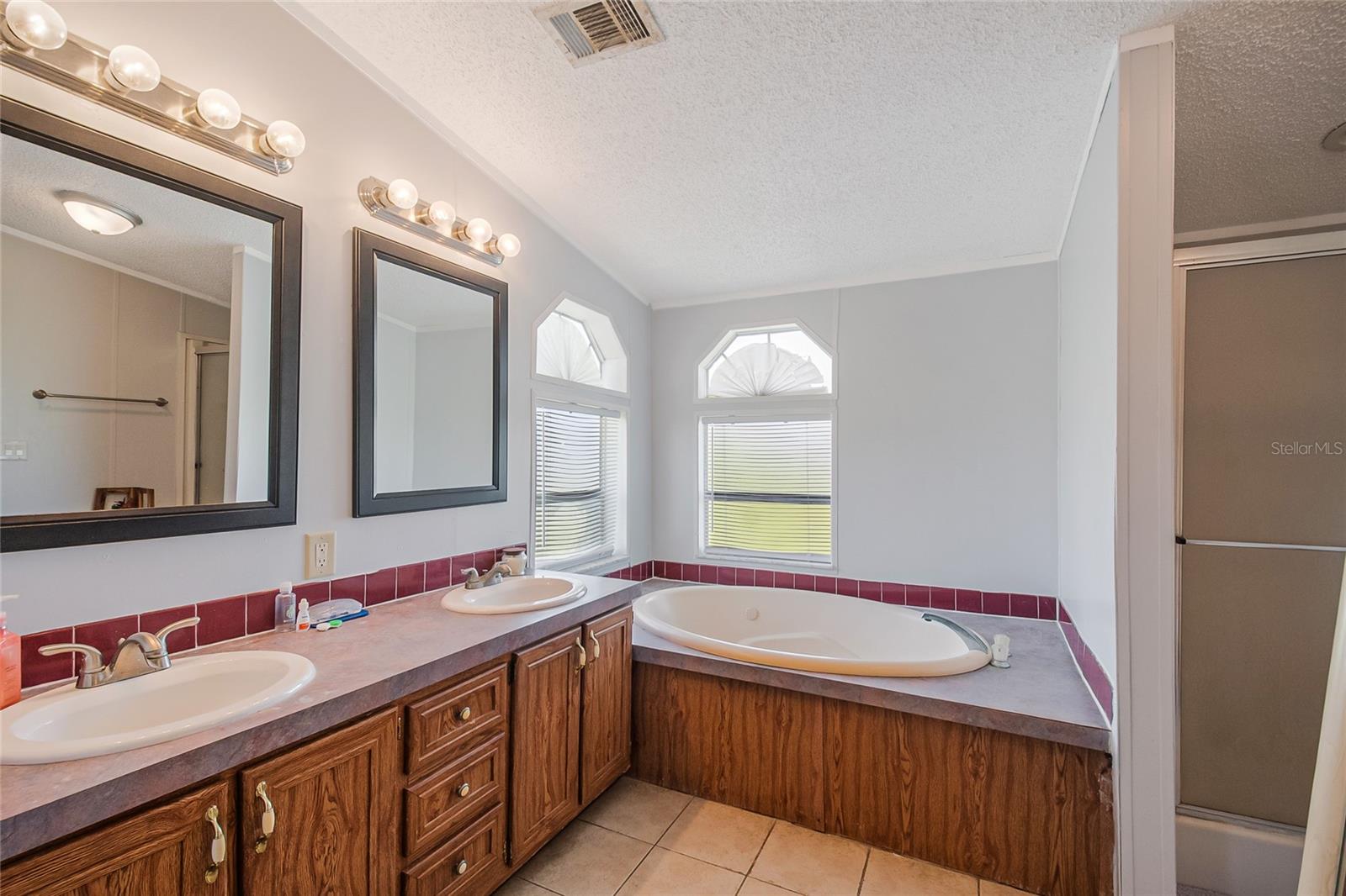 Image 20 of 35 For 4425 Roundup