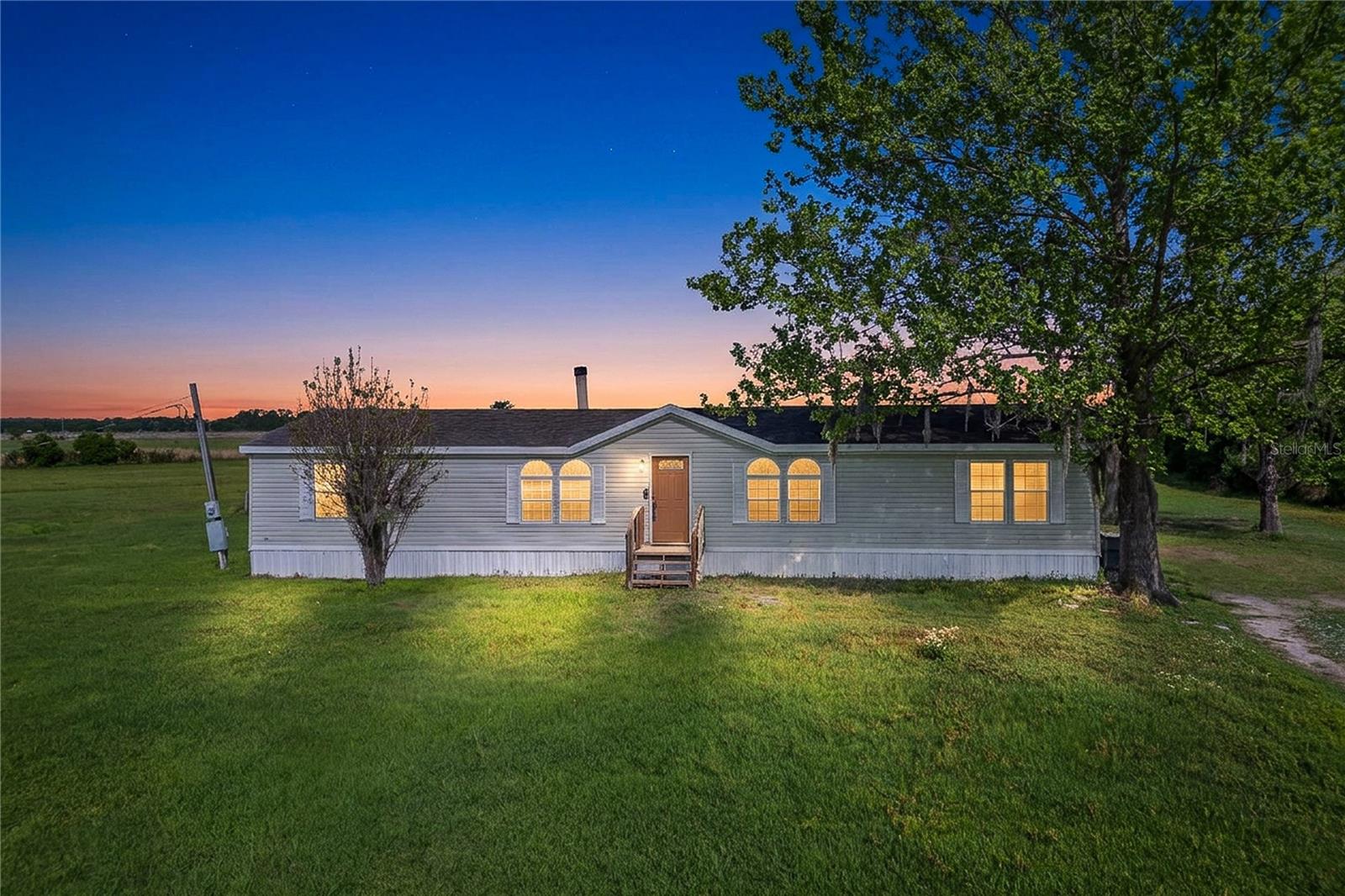 Image 27 of 35 For 4425 Roundup