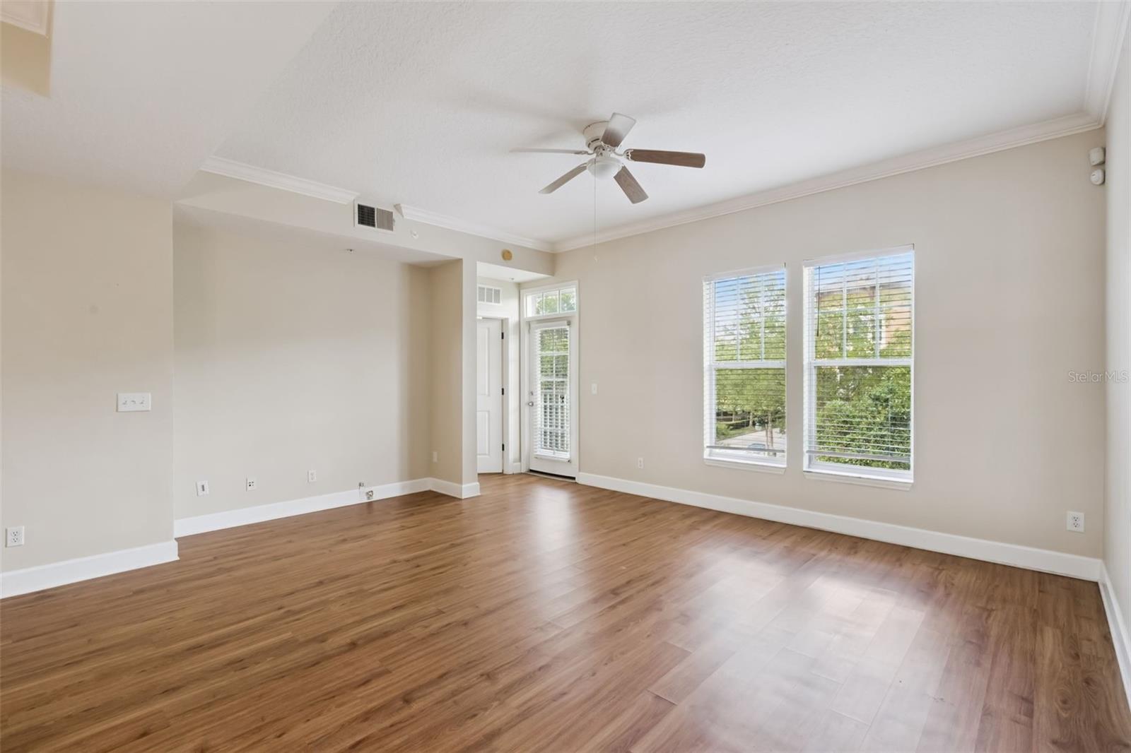 Image 17 of 38 For 1400 Celebration Avenue 305