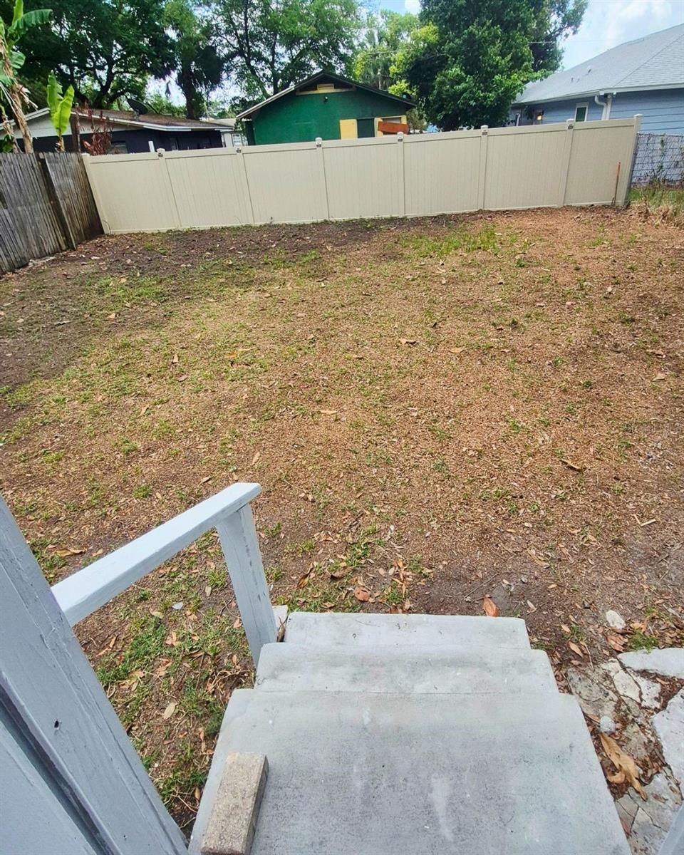 Image 31 of 36 For 1040 Randall Street