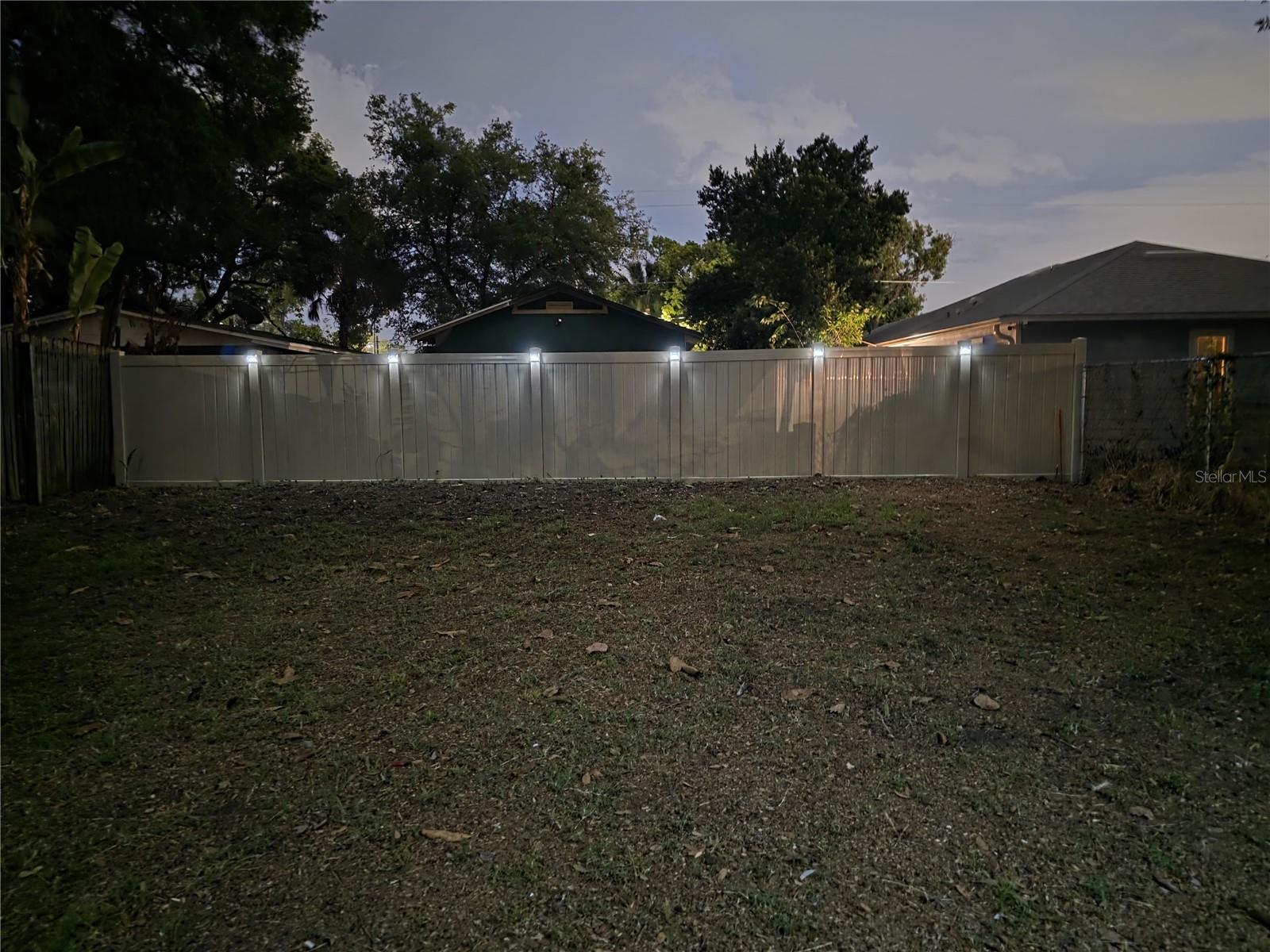 Image 33 of 36 For 1040 Randall Street