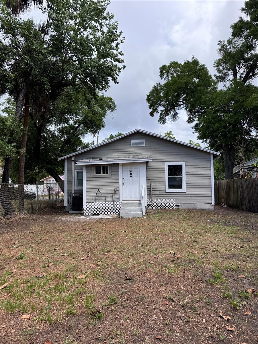 Image 34 of 36 For 1040 Randall Street