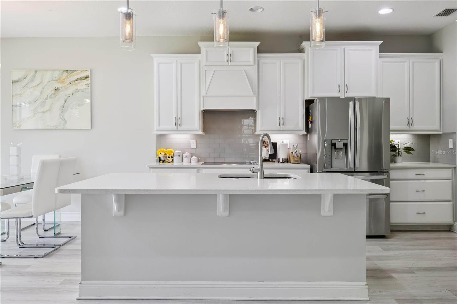 Image 13 of 34 For 10224 Atwater Bay Drive