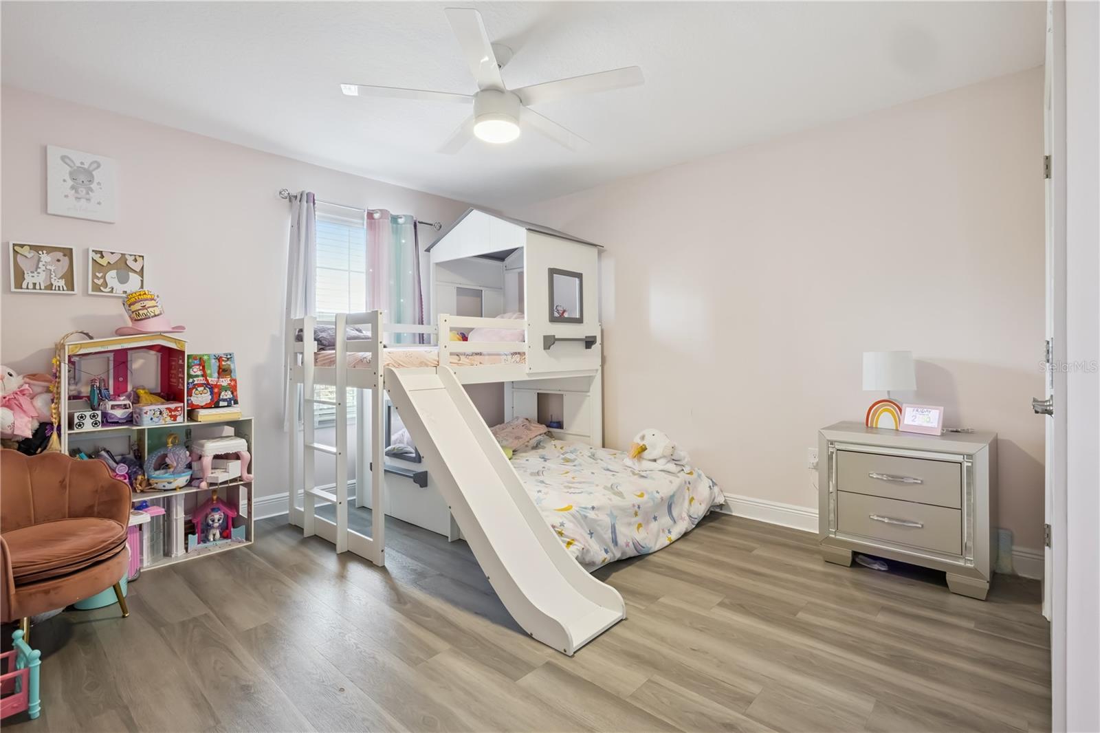 Image 21 of 34 For 10224 Atwater Bay Drive