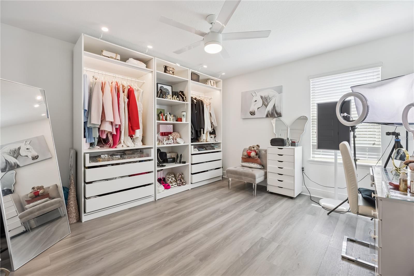 Image 28 of 34 For 10224 Atwater Bay Drive