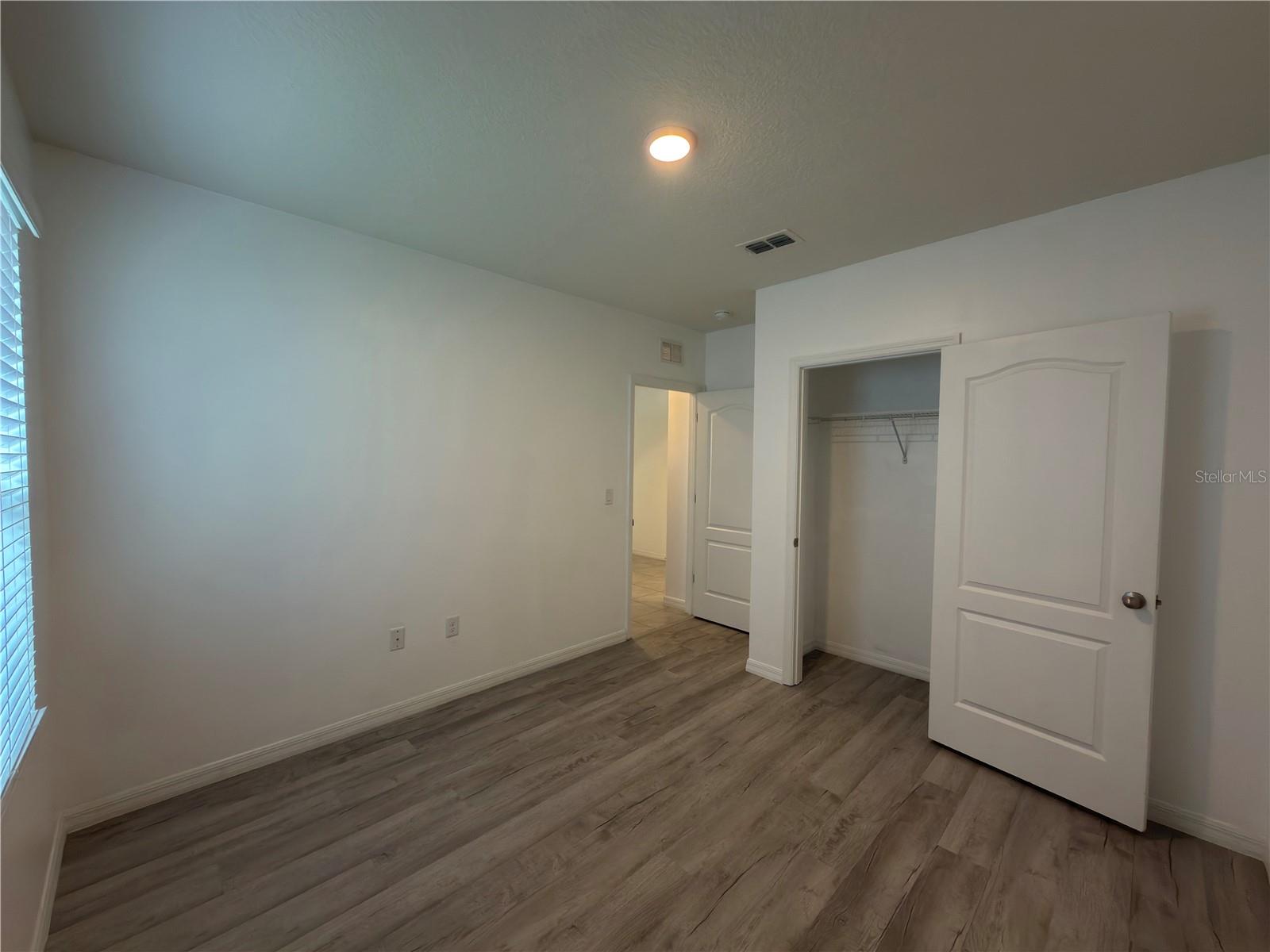 Image 9 of 28 For 276 Willow Bend Drive