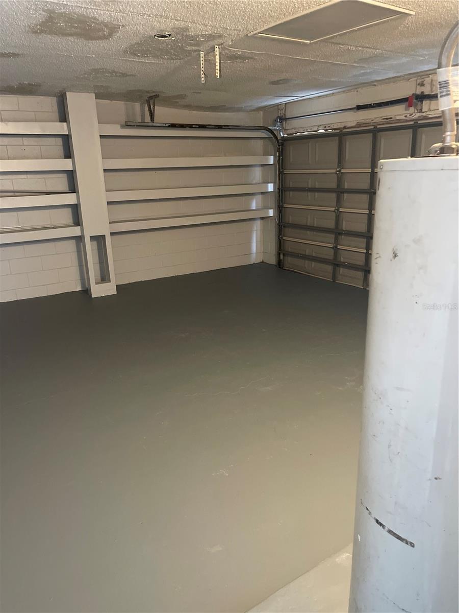 Image 17 of 17 For 425 Blue Jacket Ln