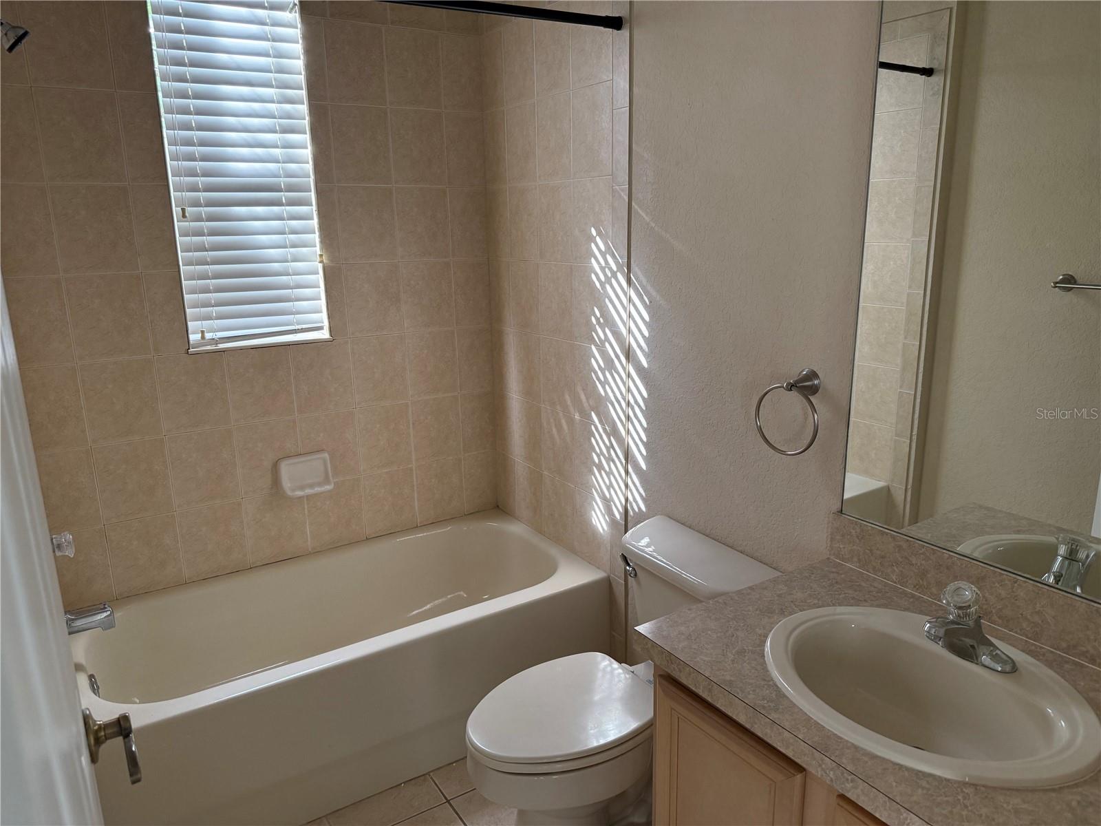 Image 15 of 25 For 3311 Whitestone Circle 201