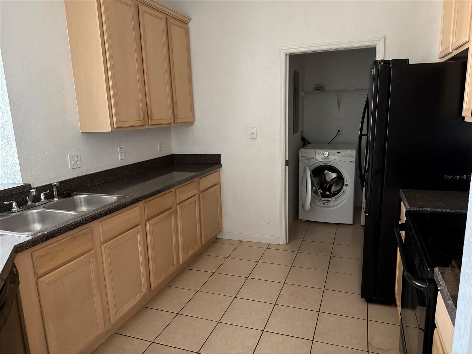 Image 8 of 25 For 3311 Whitestone Circle 201