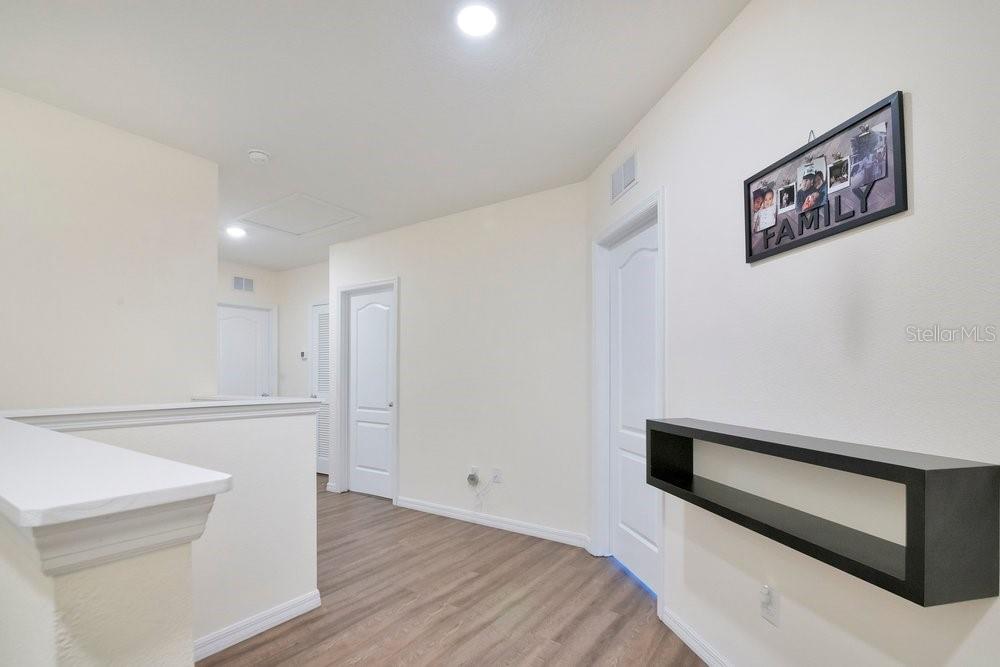 Image 18 of 37 For 9043 Carlotta Way