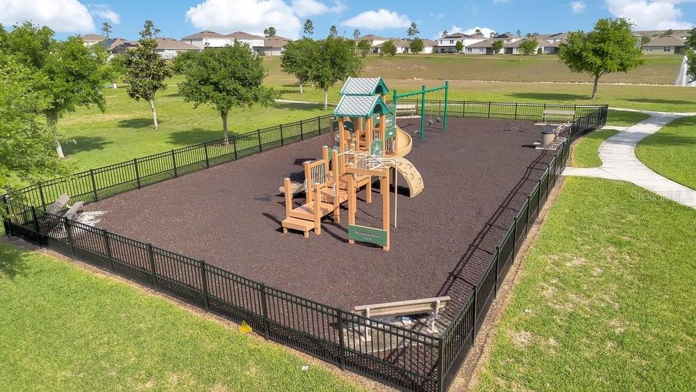 Image 34 of 37 For 9043 Carlotta Way