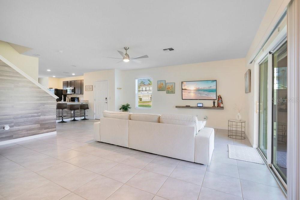 Image 6 of 37 For 9043 Carlotta Way