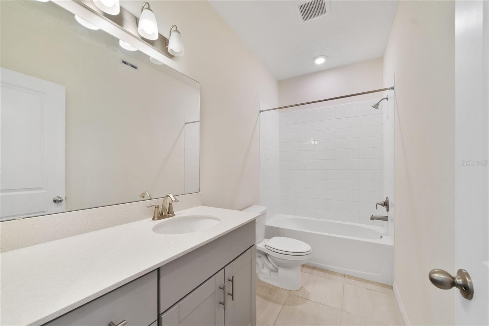 Image 11 of 27 For 4371 Creek Cove Lane