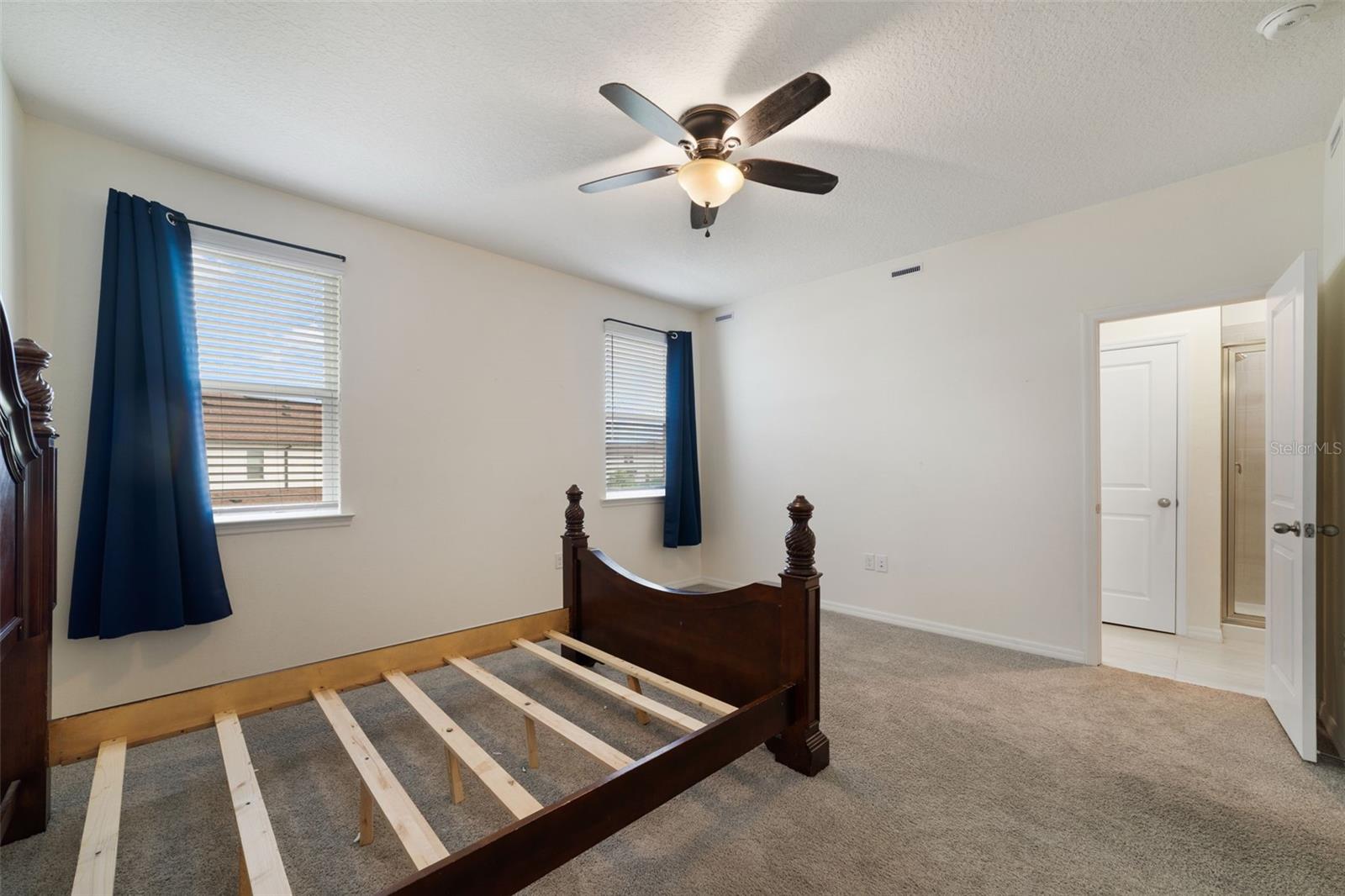 Image 14 of 27 For 4371 Creek Cove Lane