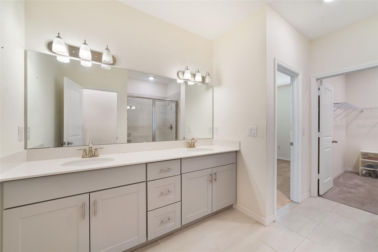 Image 16 of 27 For 4371 Creek Cove Lane