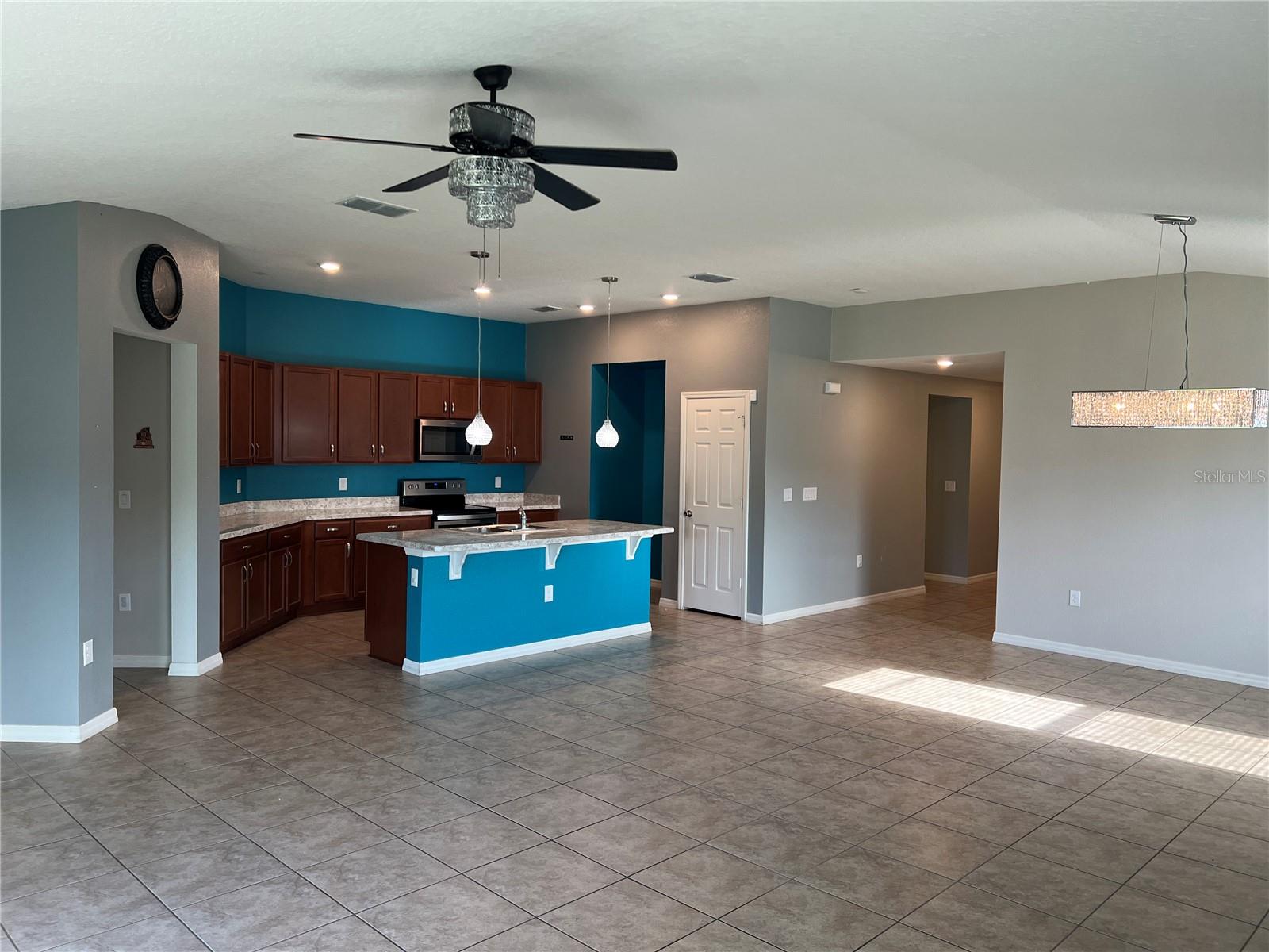 Image 14 of 35 For 4751 Maplewild Lane