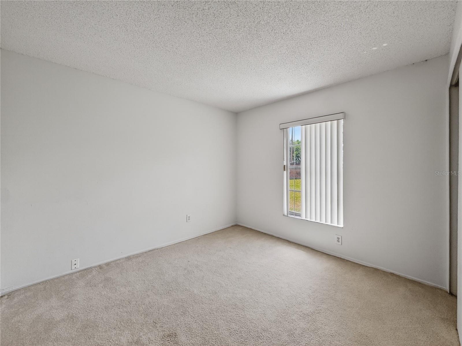 Image 16 of 23 For 13530 Summerton Drive