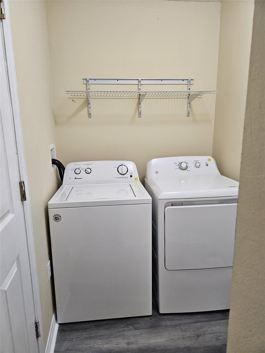 Image 15 of 16 For 605 Blake Avenue