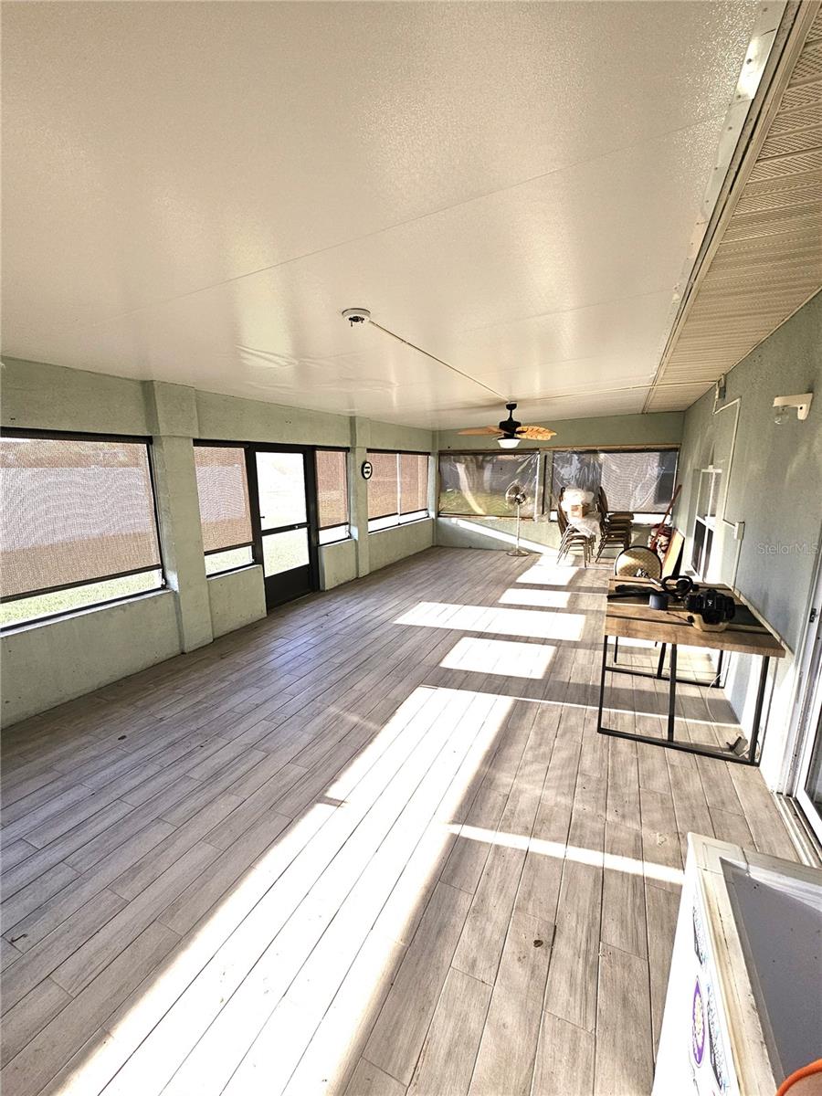 Image 10 of 15 For 551 Stonewall Avenue