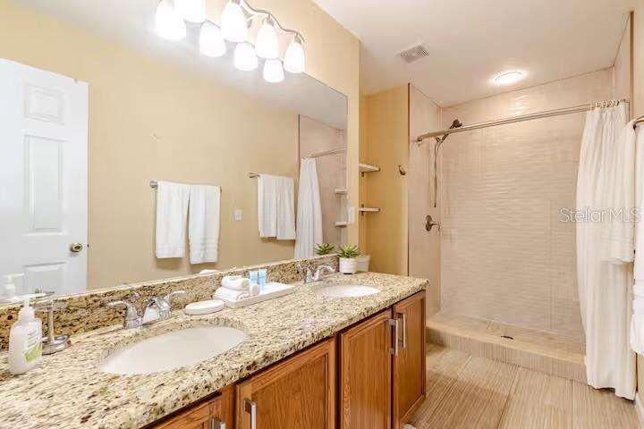 Image 23 of 38 For 3041 Ashland Ln S