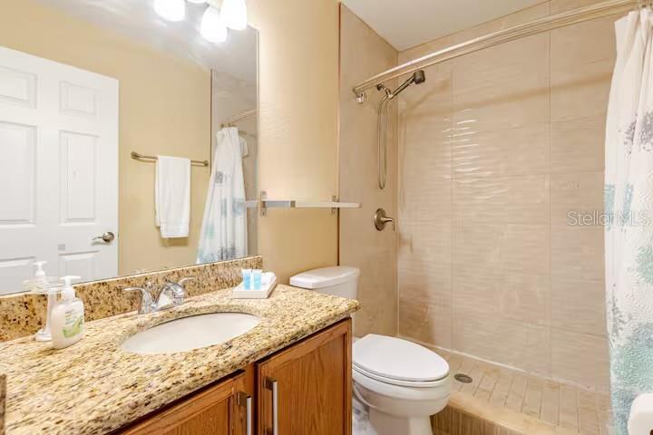 Image 29 of 38 For 3041 Ashland Ln S