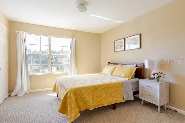 Image 31 of 38 For 3041 Ashland Ln S