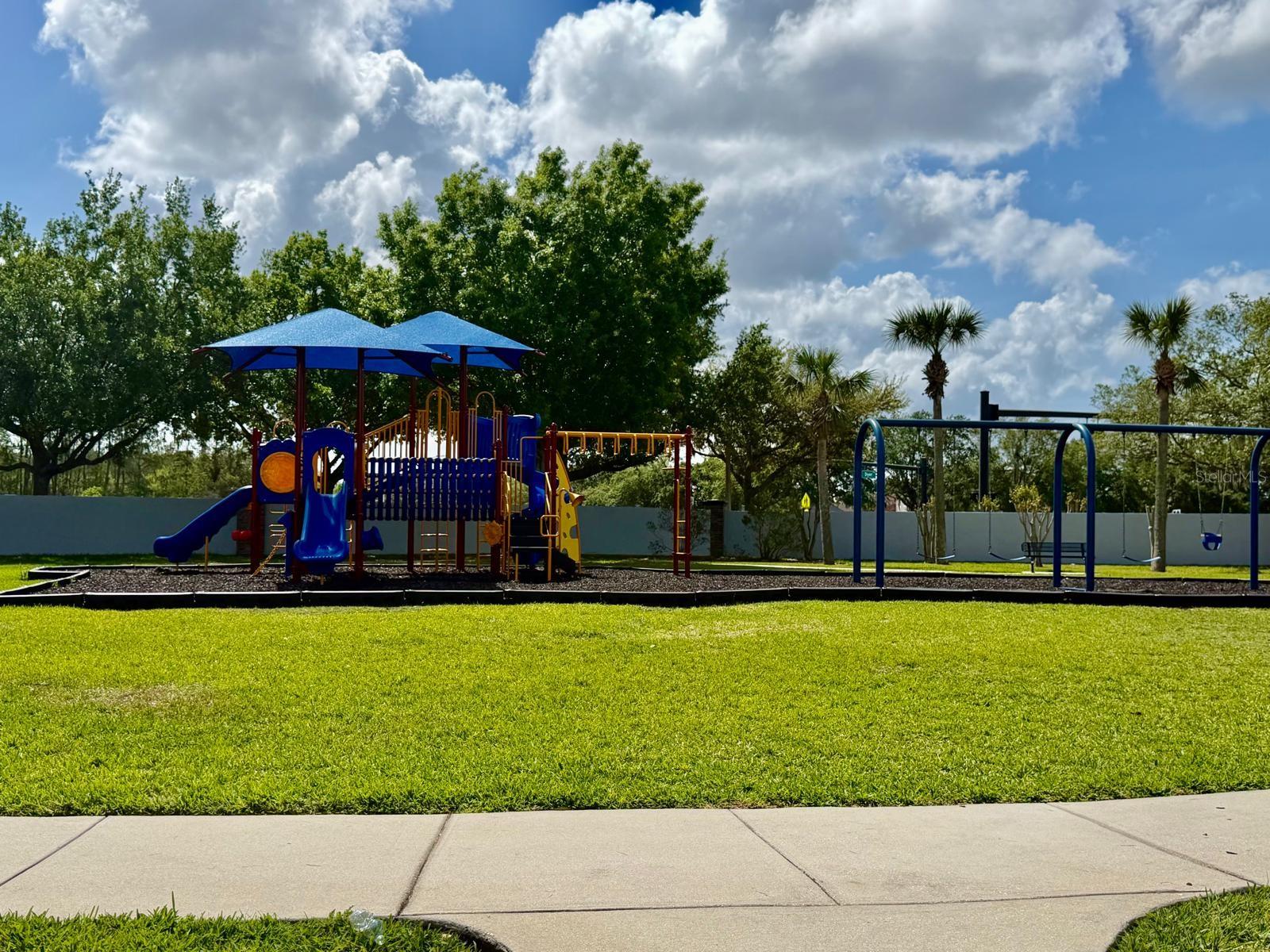 Image 35 of 38 For 3041 Ashland Ln S