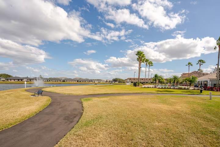 Image 37 of 38 For 3041 Ashland Ln S