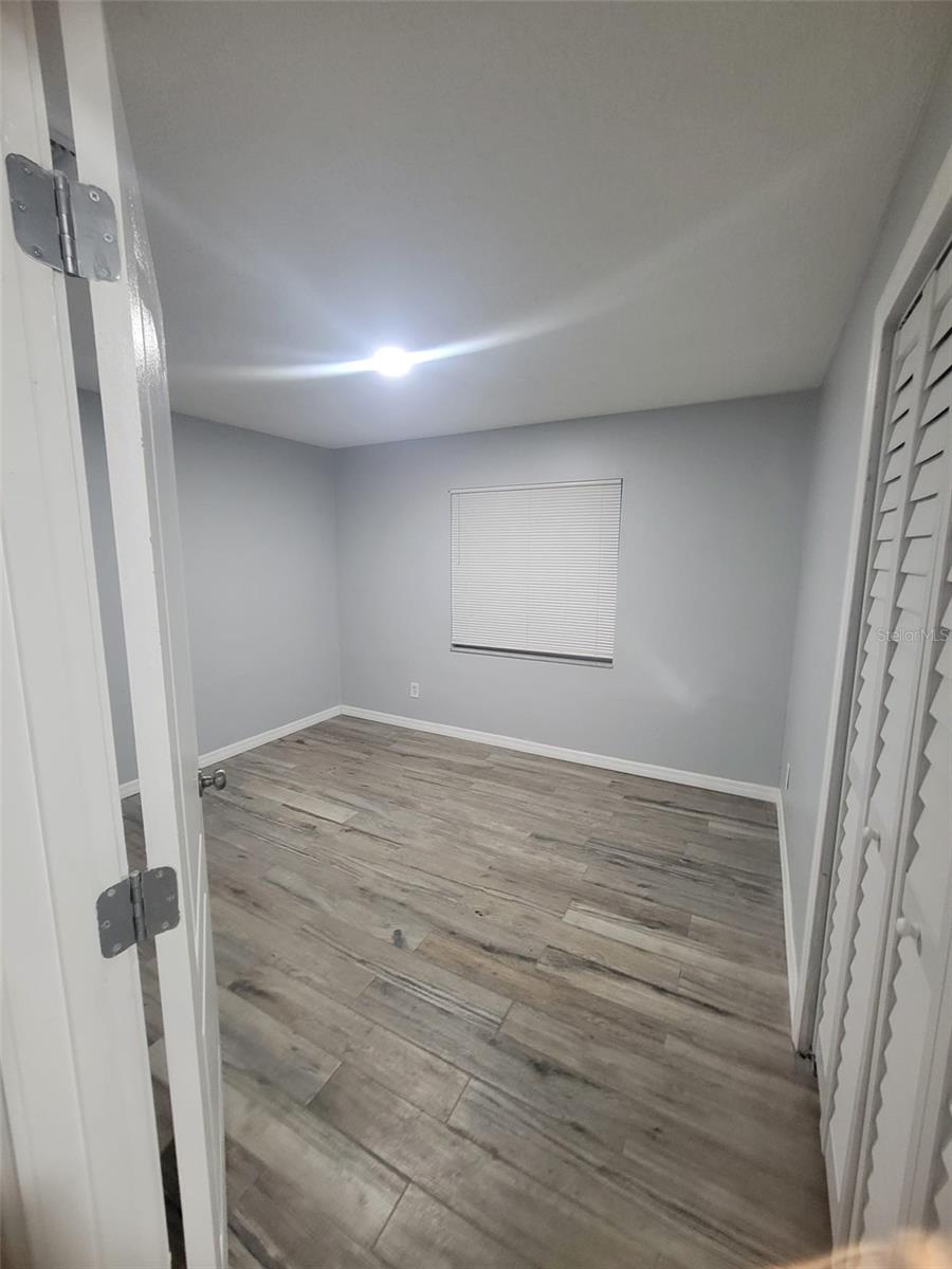 Image 19 of 20 For 1326 Sweetwood Boulevard