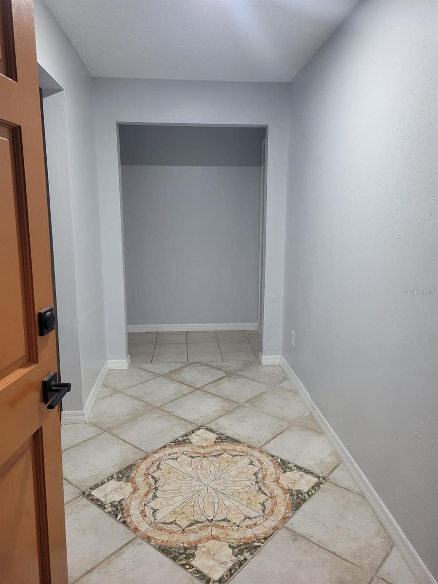 Image 8 of 20 For 1326 Sweetwood Boulevard