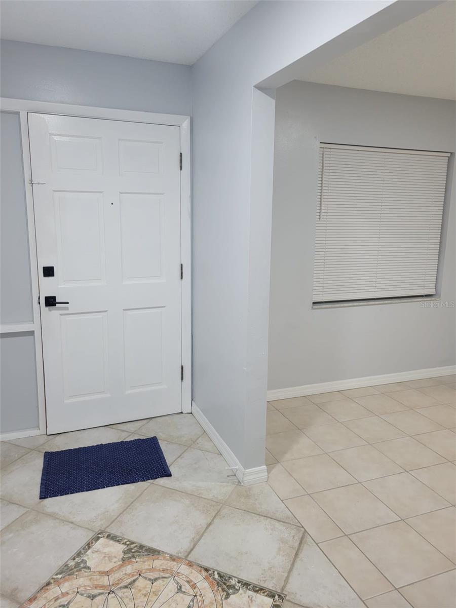 Image 9 of 20 For 1326 Sweetwood Boulevard