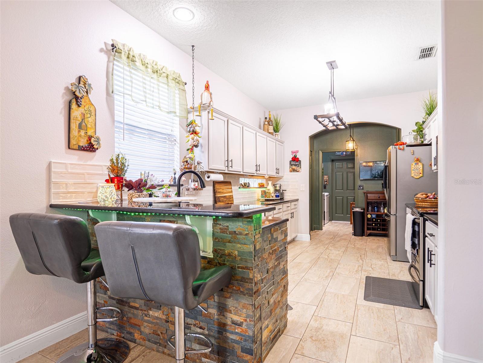 Image 7 of 19 For 10196 Andover Point Circle