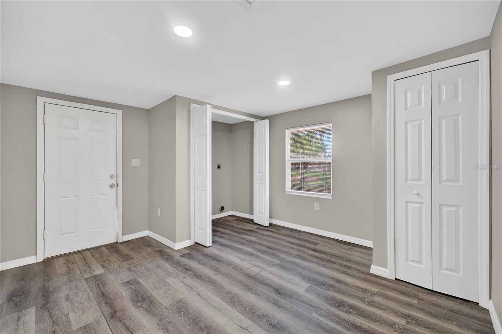 Image 21 of 34 For 514 Walnut Street