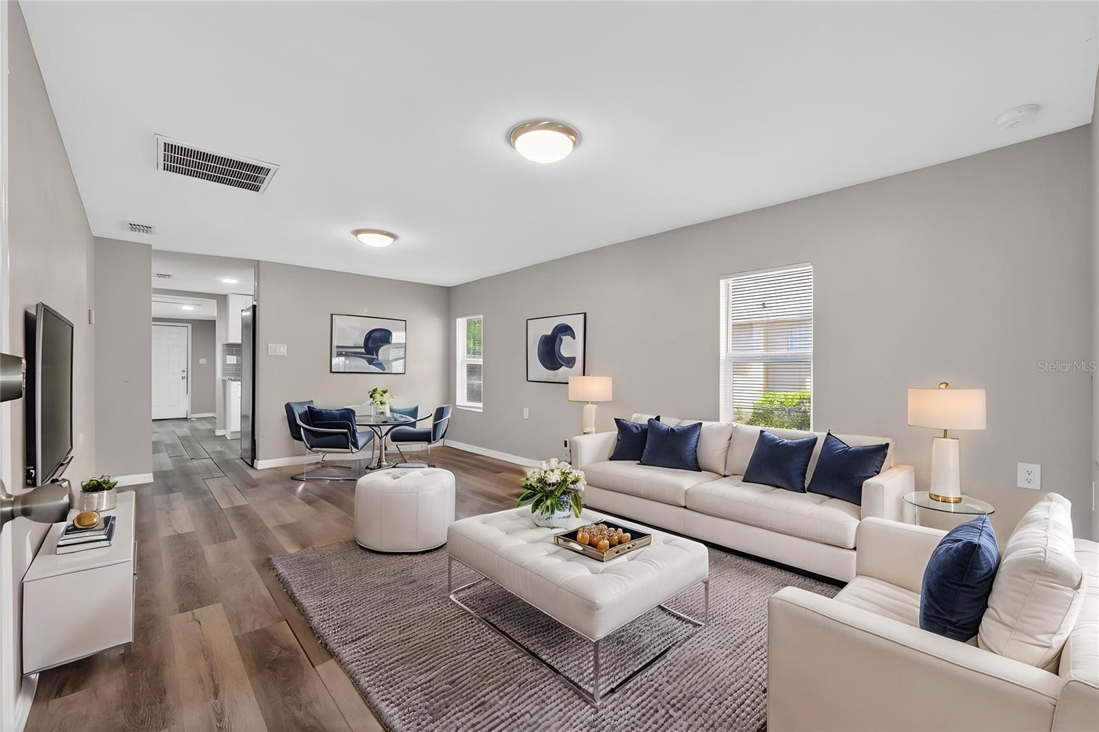 Image 5 of 34 For 514 Walnut Street