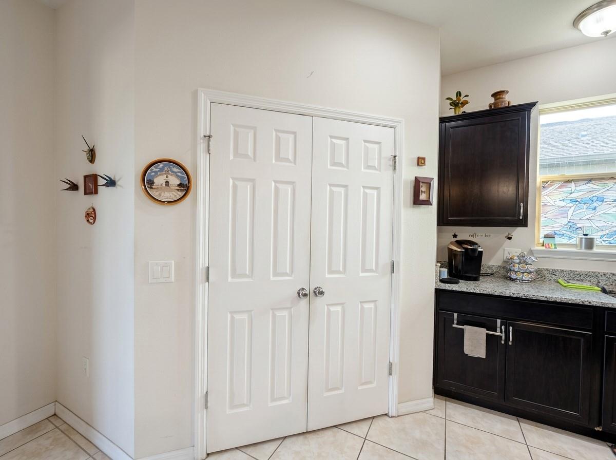 Image 13 of 61 For 3986 Baja Drive