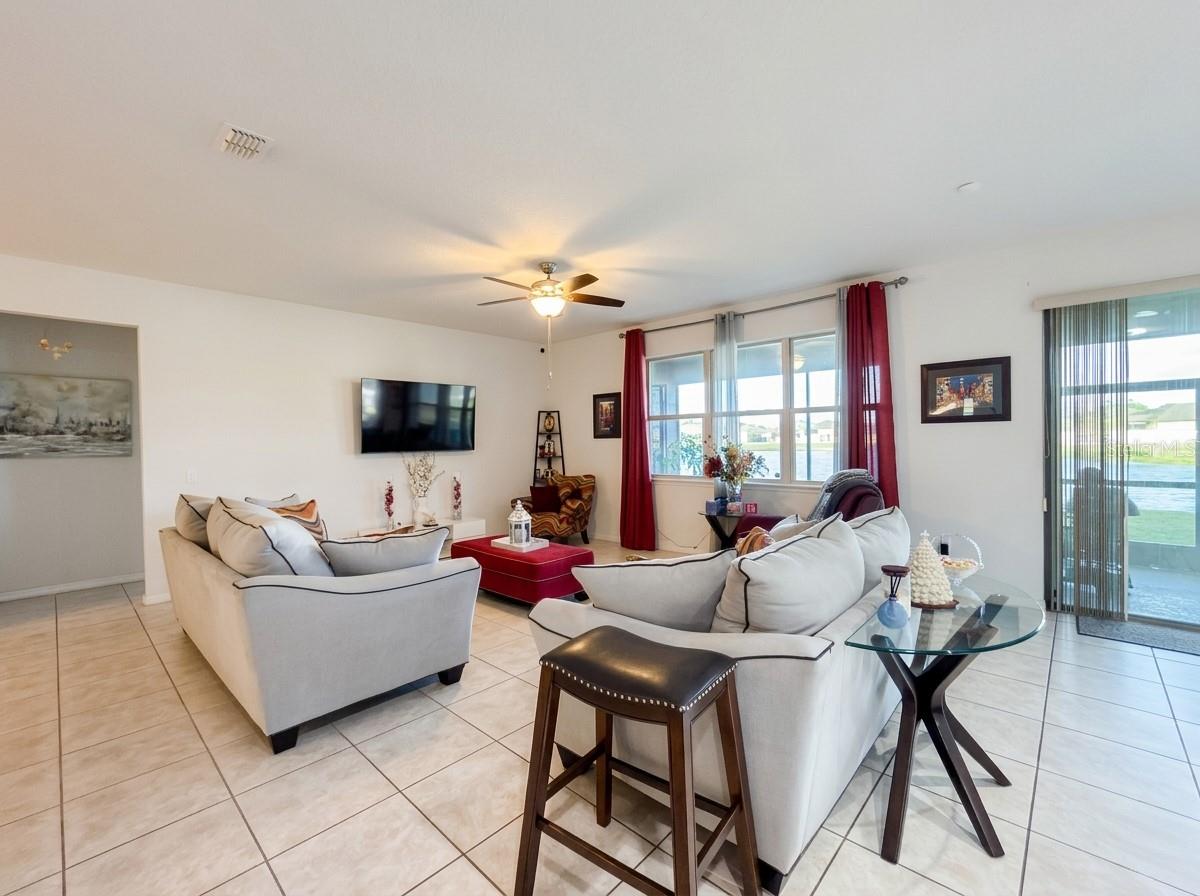 Image 17 of 61 For 3986 Baja Drive