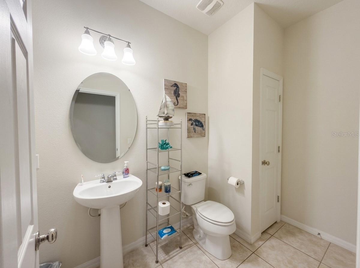 Image 36 of 61 For 3986 Baja Drive