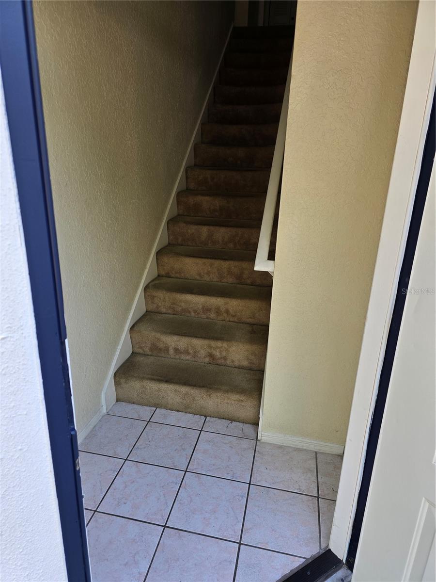 Image 2 of 13 For 1622 Columbia Arms Circle 268