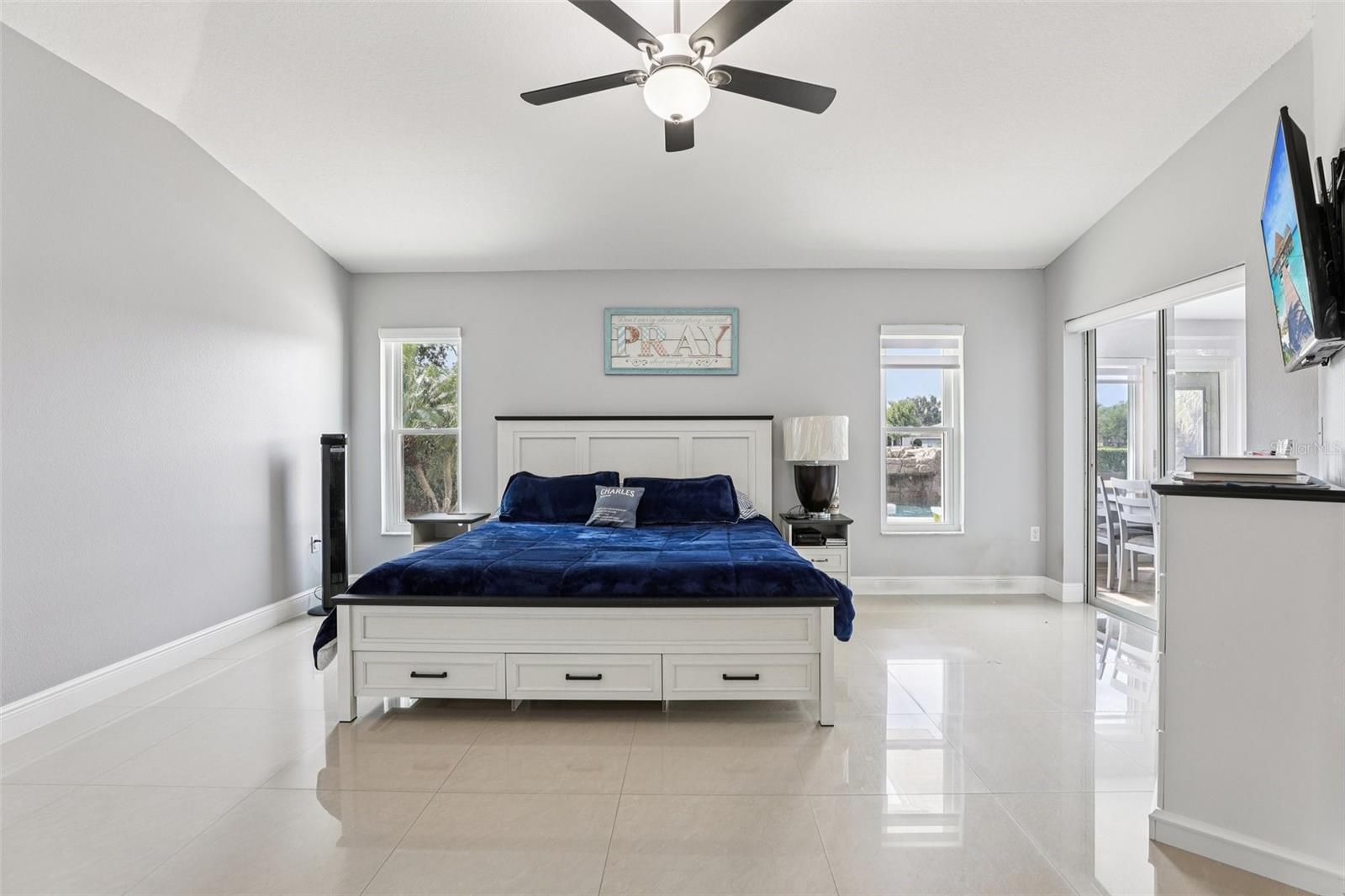 Image 29 of 60 For 120 Rachel Lin Lane