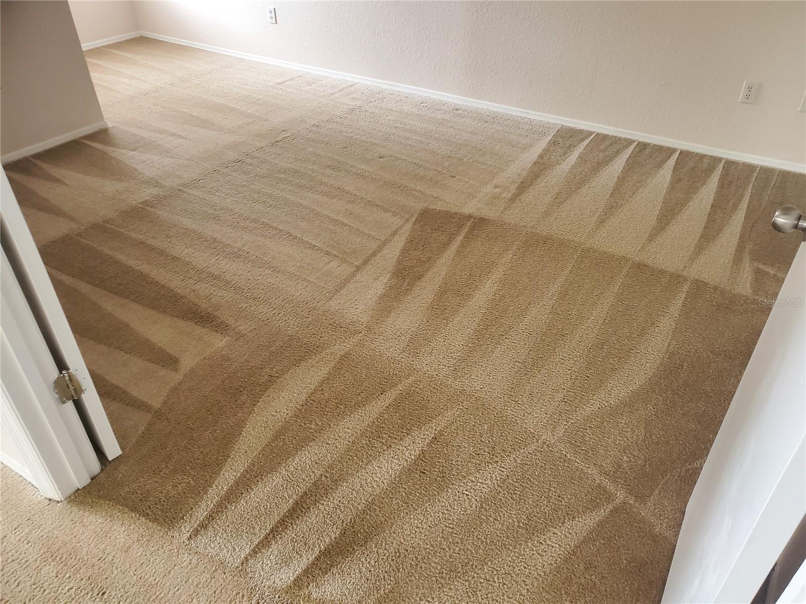 Image 14 of 23 For 1604 Columbia Arms Circle 216