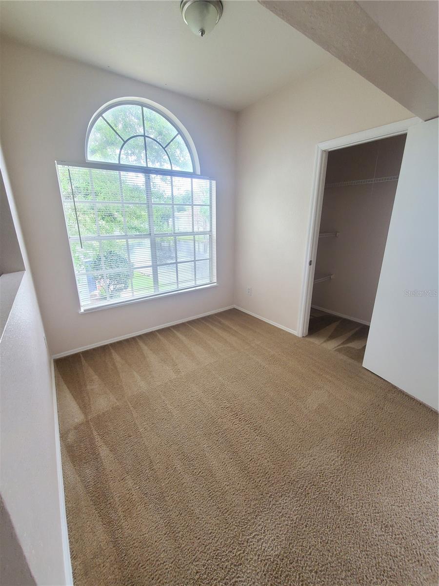 Image 8 of 23 For 1604 Columbia Arms Circle 216